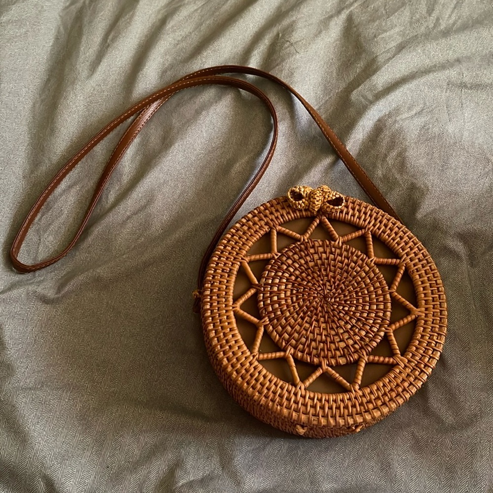 Rattan brown shoulder bag